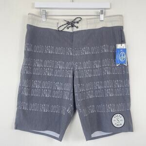 Salty crew men’s board shirts swim size 34 gray fish hook design